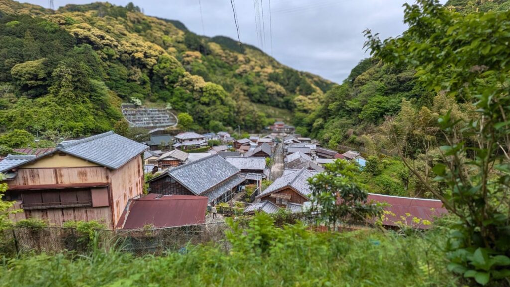 東海道歩き旅【13日目③】明治トンネルの幻想美と岡部宿・大旅籠柏屋を巡る歴史散歩!
