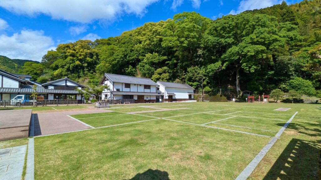 東海道歩き旅【13日目③】明治トンネルの幻想美と岡部宿・大旅籠柏屋を巡る歴史散歩!