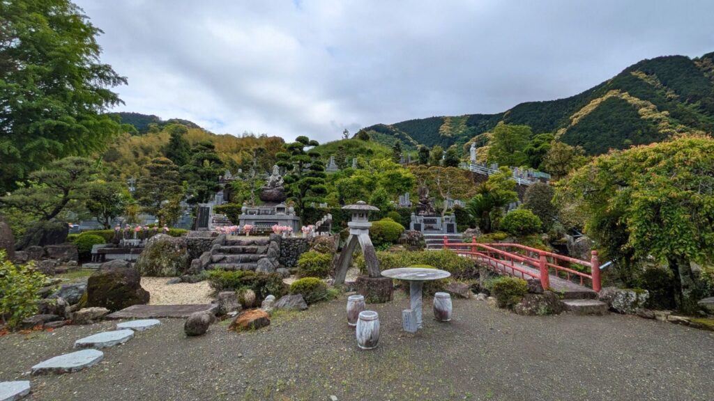 東海道歩き旅【13日目③】明治トンネルの幻想美と岡部宿・大旅籠柏屋を巡る歴史散歩!